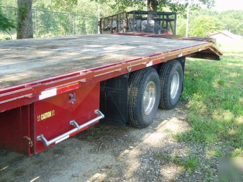 2006 elite 35' gooseneck trailer