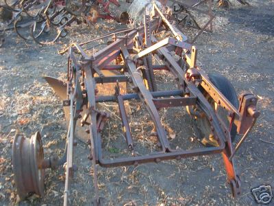 Ihc 4 bottom pull type plow