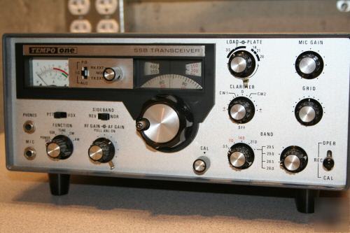 Really nice tempo one yaesu ft-200 grey face radio