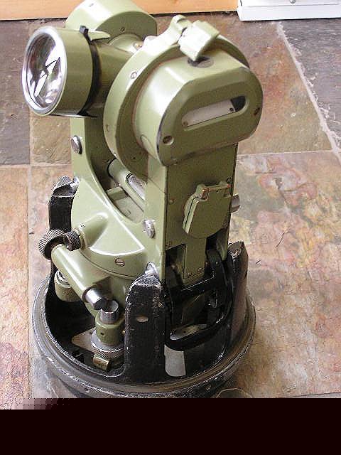 Wild t-16 heerbrugg theodolite survey instrument