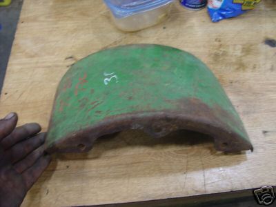 John deere 720 730 clutch pulley shield