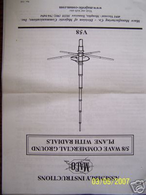 New almost maco v-5000 watt cb antenna 5DB gain 