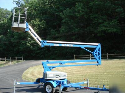 2000 genie TMZ34/19 manlift tow man boom lift aerial