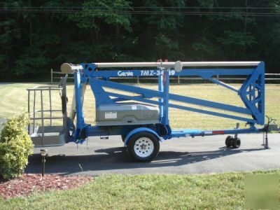 2000 genie TMZ34/19 manlift tow man boom lift aerial