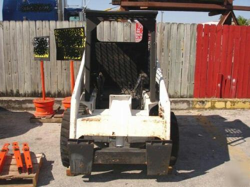 BobcatÂ® skid steer 642B salvage - parts