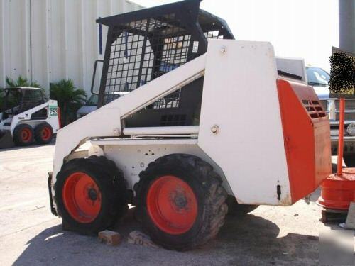 BobcatÂ® skid steer 642B salvage - parts