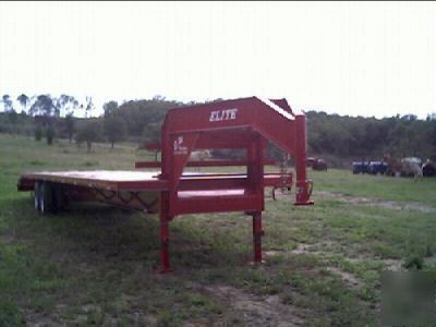 New 2007 gooseneck equipment trailers 35'+5' dual axle