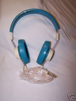 Nilsson, metrotech, fisher, and goldak headphone