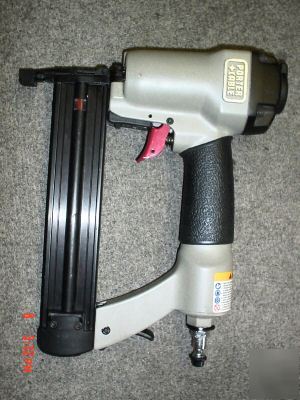 Porter-cable # bn 125A 18 guage brad nailer - used