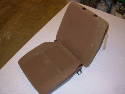 New 2 caterpillar seat cushions #0963904 󫘟 