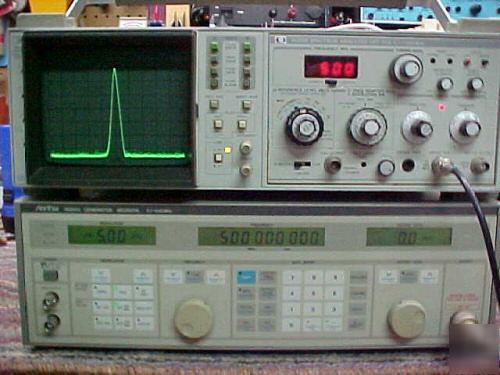 Anritsu MG3601A2 signal generator .1 to 1040 mhz