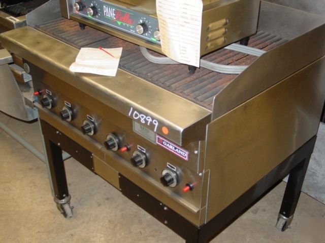 Garland gloor model char broiler - 6 burner