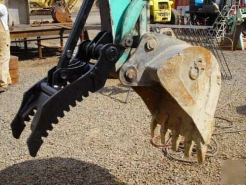 Great excavator thumb for komatsu PC40 or similar size