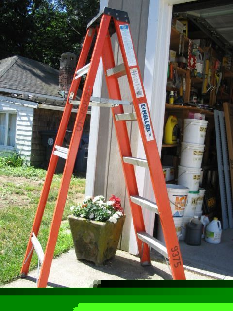 Keller 1A fiberglass stepladder 6'
