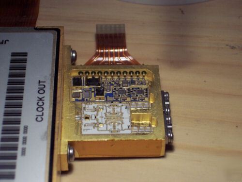 Sage pll 10GHZ tunable miteq dielectric oscillator 