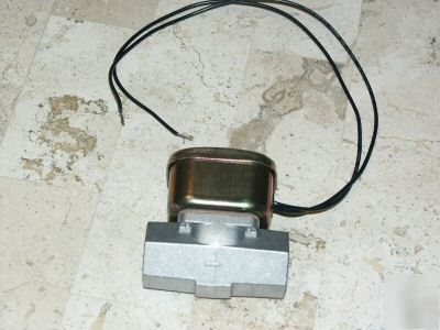 Propane natural gas solenoid valve