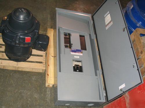 Square d brand electrical disconnect i-line panelboard