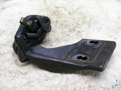 Alamo wirard mag bracket mag hit miss gas engine old