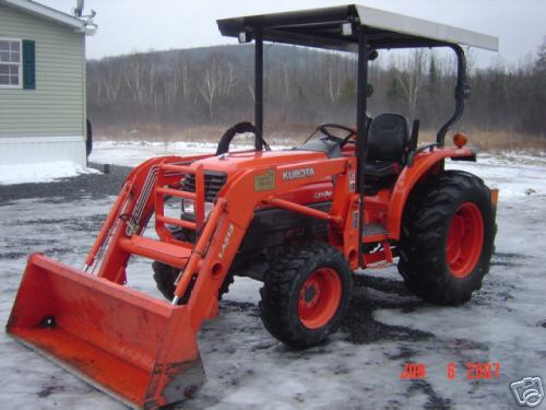 Kubota tractor , gooseneck trailer, gmc truck 2500HD