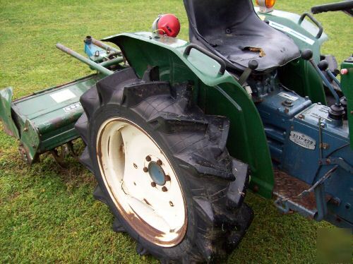 Nice suzue M1600 4X4 diesel compact tractor w/ tiller 