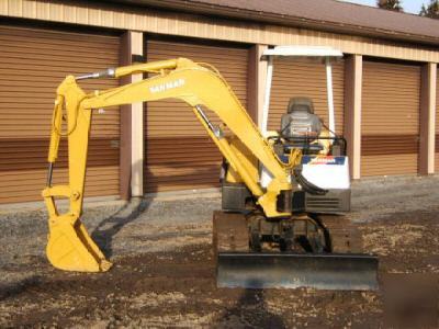 Yanmar B27 farm tractor excavator dozer