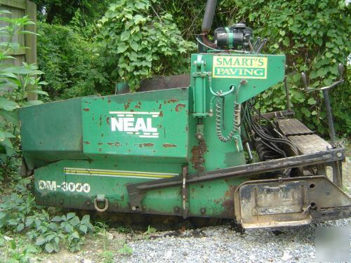 Asphalt paver and roller