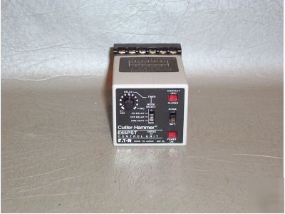 Cutler-hammer E65PST photoelectric sensor control unit