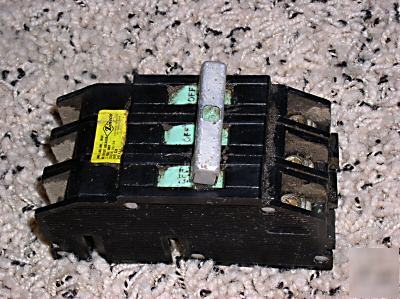 3 pole 30 amp zinsco circuit breaker type q