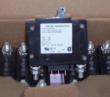 Eaton heinemann circuit breaker AM1-B2-a-0100-02N