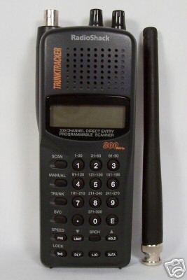 Radio shack pro-90 police scanner 300 ch. trunktracker