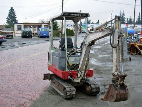 Takeuchi TB015 excavator / trackhoe - 7' boom 