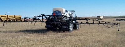 1985 big wheels sprayer 60' booms chemical application