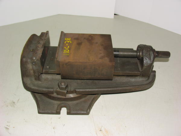 6 in bridgeport swivel base machine vise