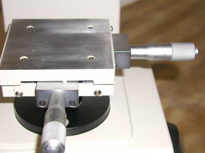 Micro vickers hardness tester