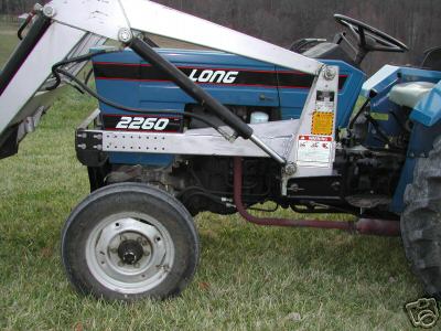 Long 2260 compact tractor with loader and 60