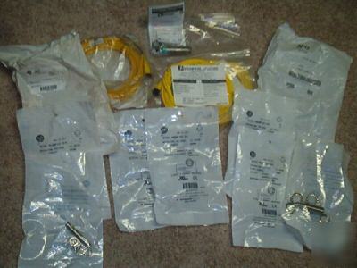 New 8 allen bradley proximity sensors & 5 cordsets