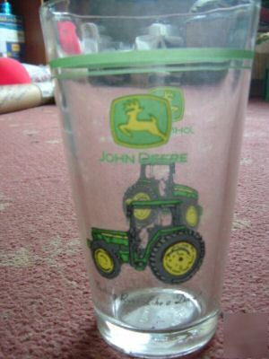 Bn john deere tractor glass tumbler nearly 6