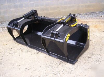 Bobcat skid steer loader 84