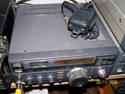 Icom ic-728 hf ham radio with ah-3 auto ant. coupler