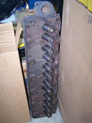 Cylinder head for farmall 560 gas