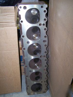 Cylinder head for farmall 560 gas