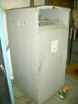 New cutler hammer 225 kva power supply - 480 / 208