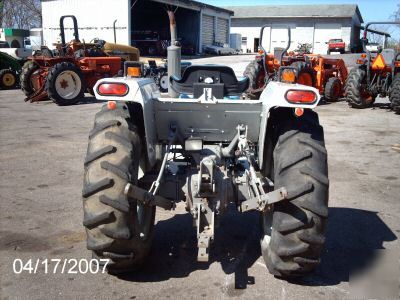 Used white 37 field boss 4X4 diesel tractor #7745