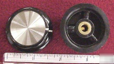 4 radio amplifier black knob bright aluminum insert