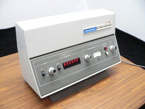 Dupont instruments 902-h moisture evolution analyzer 