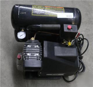 Central pneumatic 42321 twin tank air compressor 2HP