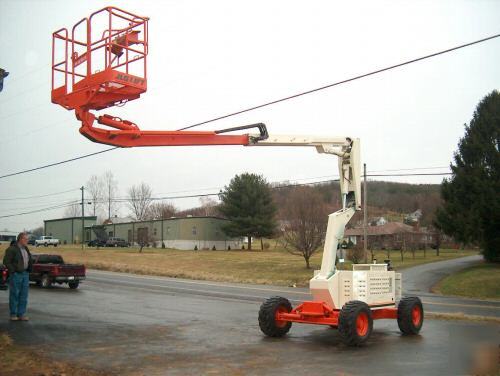 Jlg 40HA 2 man lift dual fuel real nice priced to sell 