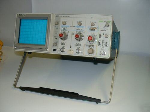 Tektronix 2213, 2-ch osc., adjusted, probe and manuals