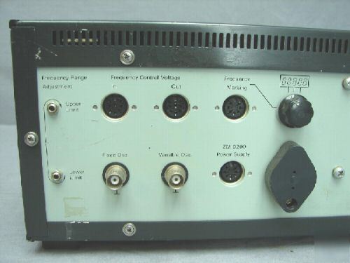 Bruel & kjaer 1023 sine generator