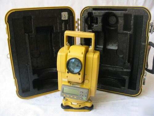 Topcon gpt-1001 dual display total station 4 surveying